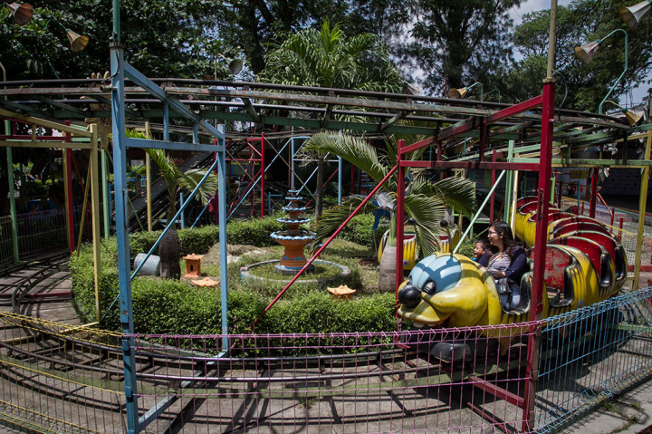 Pada era 80-an hingga 90-an nama THR Sriwedari begitu populer di telinga, dan selalu menjadi rujukan warga untuk melepaskan dahaga bermain anak mereka. 