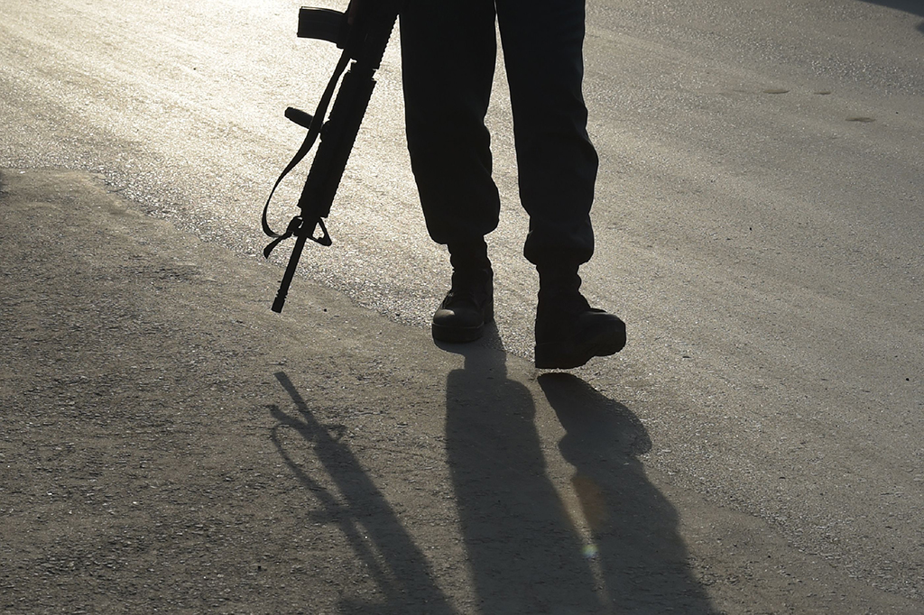 ISIS, lewat media propagandanya, Amaq, mengklaim bertanggung jawab atas serangan tersebut.