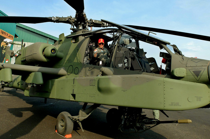 Tiga unit helikopter buatan Amerika Serikat ini pertama dikirim dengan pesawat C-17 Globe Master tiba di Lanumad Ahmad Yani pada pertengahan Desember lalu.
