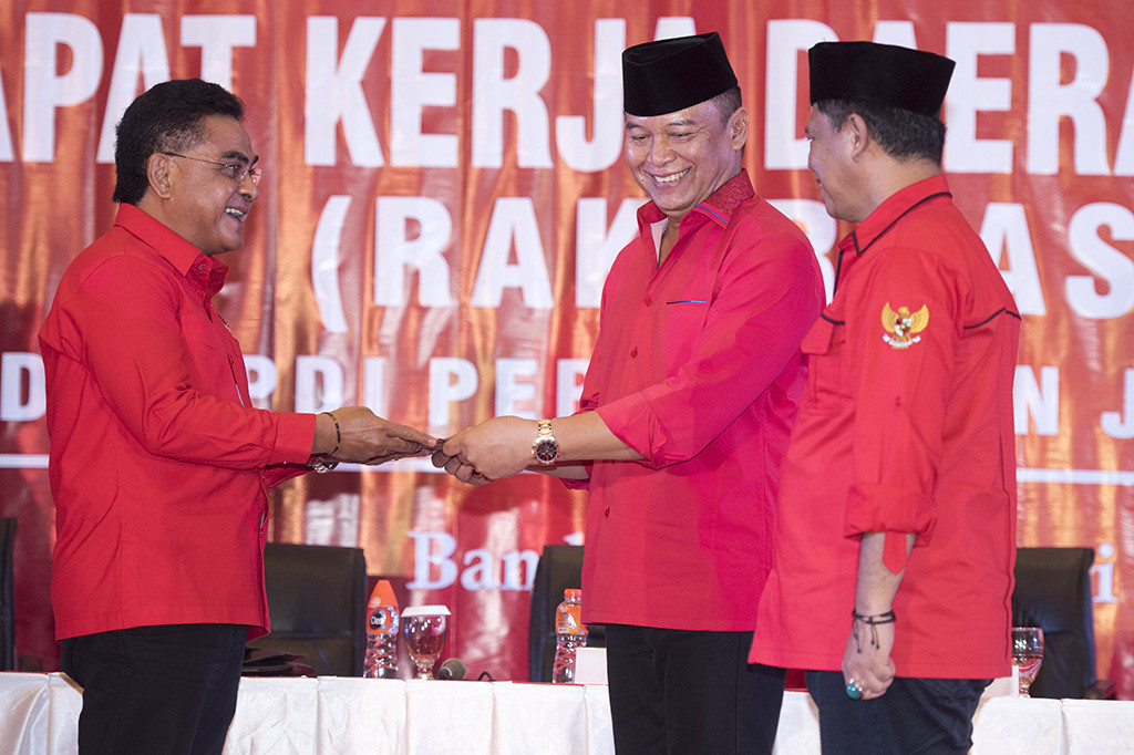 PDIP Resmi Usung TB Hasanuddin-Anton Charliyan di Pilgub Jabar