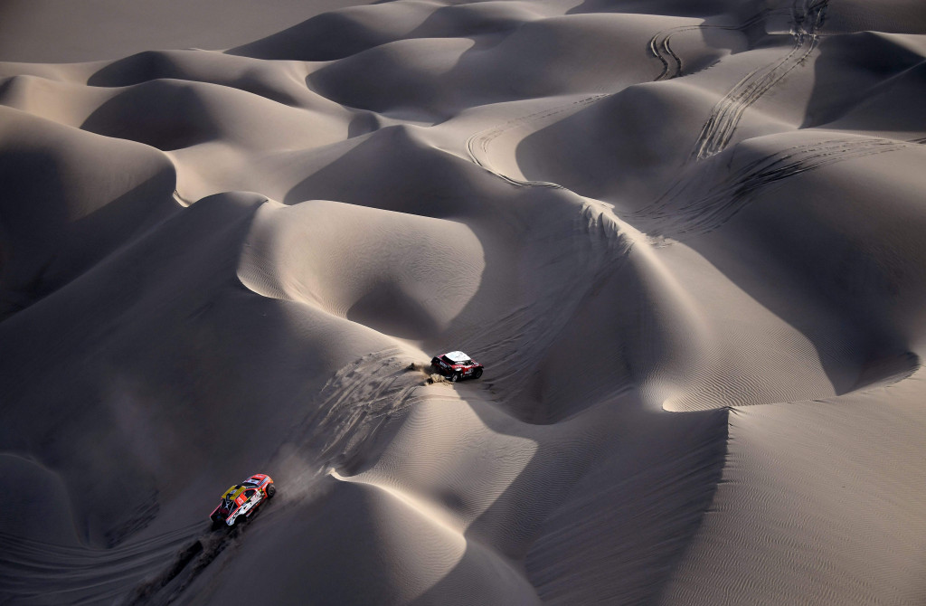 Seperti inilah kondisi medan etape lima Dakar Rally 2018 yang berupa gurun pasir sepanjang San Jua Da Marcona hingga Arequipa, Peru.