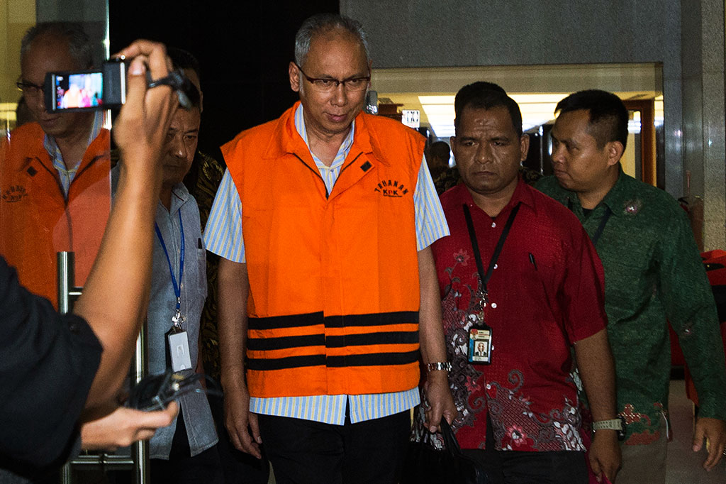 KPK Tahan Dokter Bimanesh