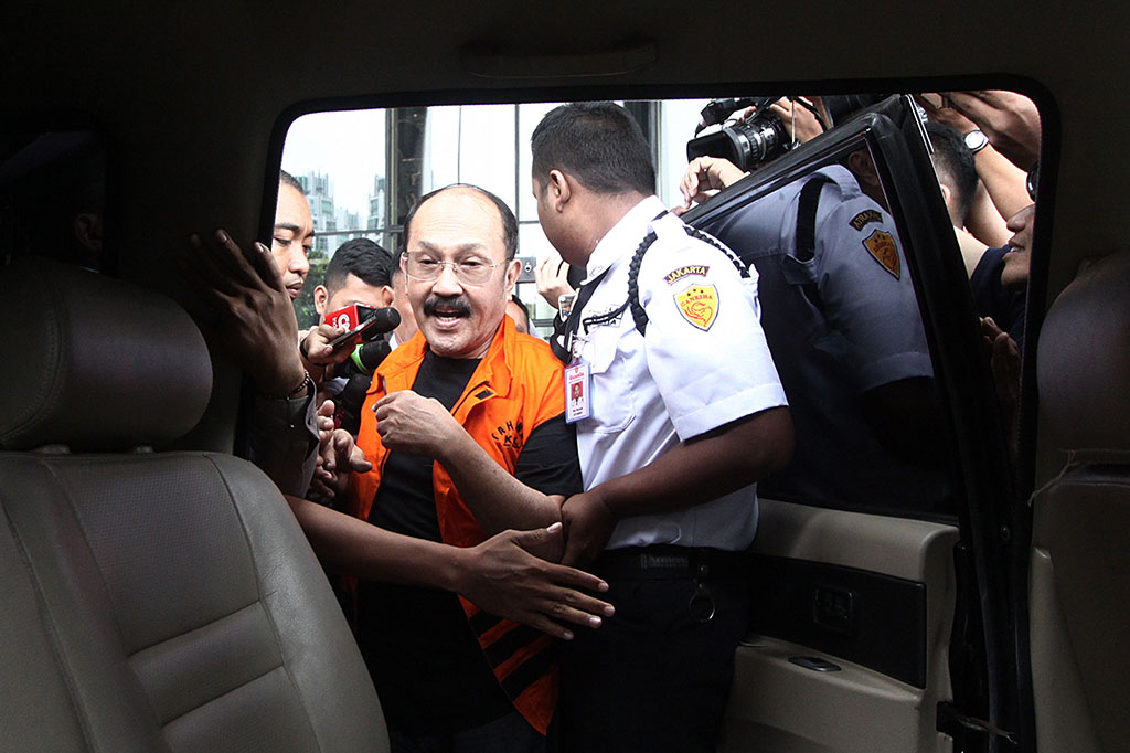 Susul Bimanesh, Fredrich Yunadi Ditahan KPK