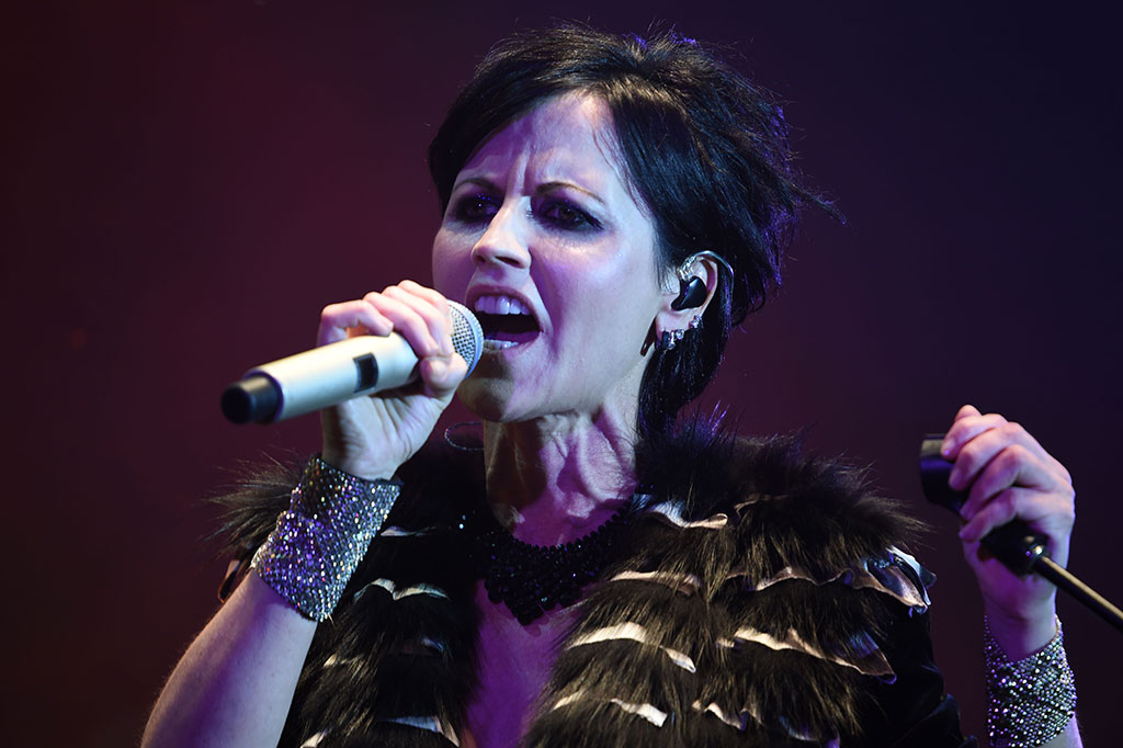 Vokalis The Cranberries Dolores O'Riordan meninggal dunia secara tiba-tiba di sebuah kamar hotel, di London, Senin, 15 Januari 2018 waktu setempat. AFP/GUILLAUME SOUVANT