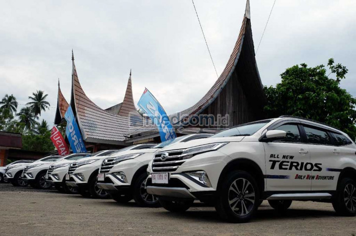 Seru-Seruan Jajal All New Daihatsu Terios di Padang