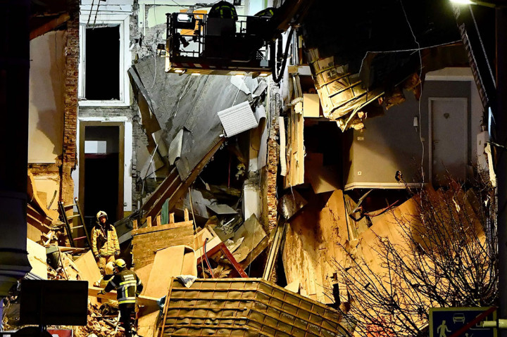 Polisi mengatakan penyebab ledakan tersebut tidak terkait dengan terorisme, sementara media Belgia mengatakan itu adalah akibat ledakan gas.