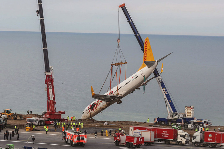 Saat proses evakuasi, otoritas Turki menutup semua lalu lintas penerbangan di Bandara Trabzon. Sementara penerbangan dialihkan ke Bandara Ordu-Giresun, juga di Laut Hitam.