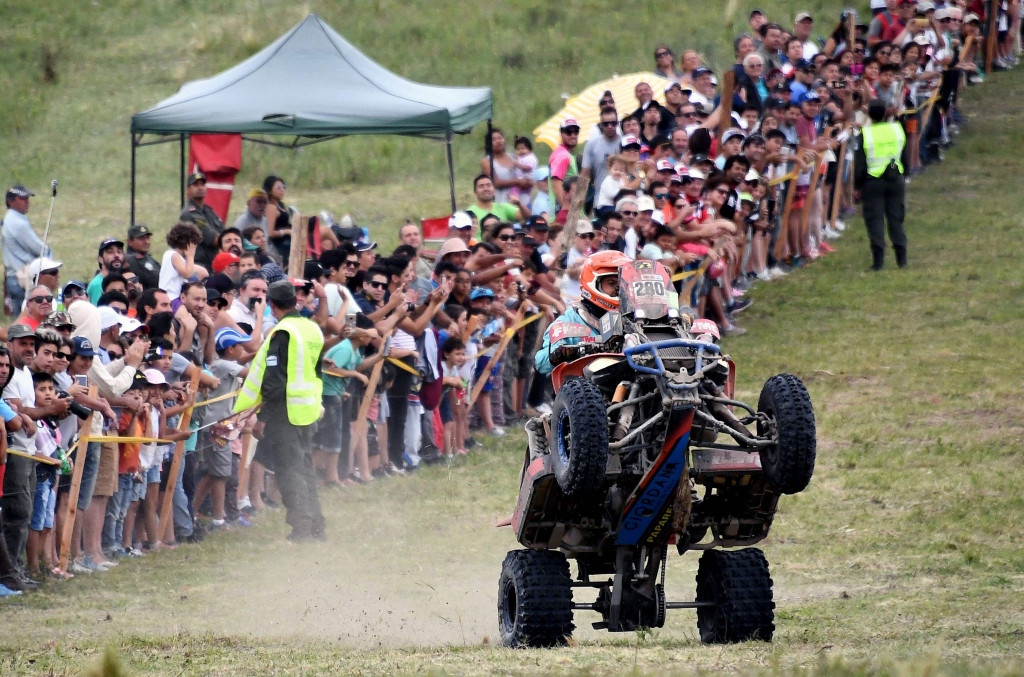 Dakar Rally 2018 diikuti lima ratusan pereli dari 54 negara. Mereka start dari Lima, Peru, pada 6  Januari 2018 dan berpacu menuju Argentina melalui Bolivia.