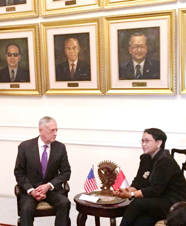 Pemerintah AS membekukan bantuan senilai Rp 865 miliar untuk Palestina setelah Sidang Umum PBB resmi mengecam pernyataan Presiden Donald Trump bahwa Yerusalem adalah ibukota Israel, 