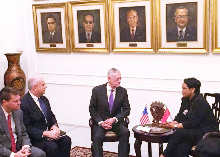 Indonesia siap berdialog AS membahas dinamika geopolitik Indo-Pasifik. Isu kawasan merupakan fokus perhatian politik luar negeri RI tahun ini. 