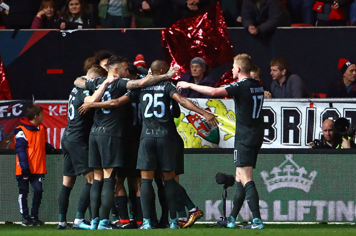 Namun City baru bisa membuka keunggulan dua menit sebelum turun minum lewat sontekan Leroy Sane.