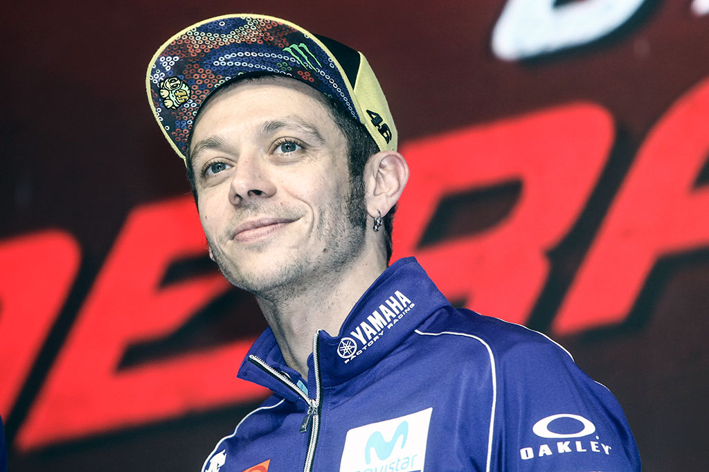 Valentino Rossi saat peluncuran Yamaha Maxi.