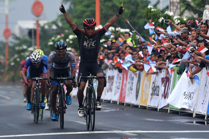 Pembalap Indonesia Abdul Gani dari KFC Cycling Team menjadi juara setelah menang adu sprint menjelang finis melawan dua pembalap asal Malaysia. Posisi kedua ditempati Mohd Shahrul Mat Amin dari Terengganu Cycling Team dan posisi tiga adalah Muhammad Nur Aiman dari Team Sapura Cycling.