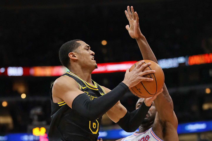 Sementara Jordan Clarkson mencetak 19 poin sebagai pemain pengganti Lakers, yang memiliki rekor menang-kalah 4-8 pada musim ini tanpa Ball.