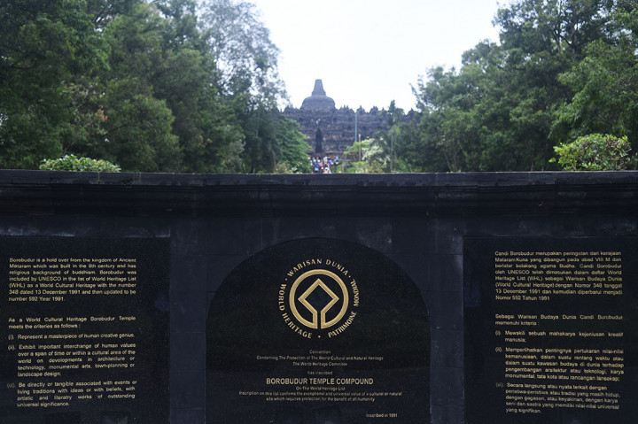 Menilik dari sejarahnya, keberadaan Borobudur mulai dilirik dunia sejak ditemukan pada 1814 oleh Sir Thomas Stamford Raffles, yang saat itu menjabat sebagai Gubernur Jenderal Inggris atas Jawa. 