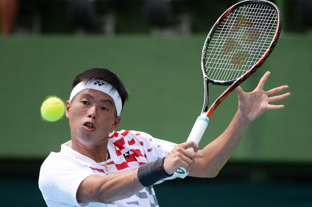 David Agung Sutanto menentukan kekalahan tim Indonesia setelah ditumbangkan petenis tunggal pertama Filipina Alberto Lim dalam dua set langsung 3-6 4-6.