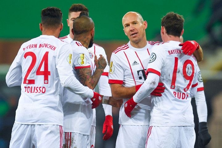 Dua gol Arjen Robben pada menit ke-86 dan 88 melengkapi kemenangan telak Muenchen menjadi 6-0.