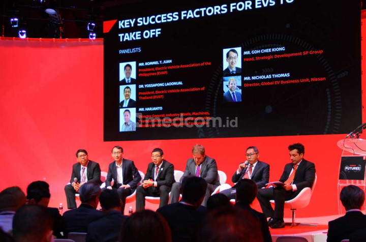 Berkumpulnya para pemegang jabatan dan pengambil keputusan untuk mempercepat proses elektrifikasi di Asia & Oceania, jadi bentuk komitmen NIssan untuk teknologi mobil listrik dan kendaraan ramah lingkungan. medcom.id/Ahmad Garuda