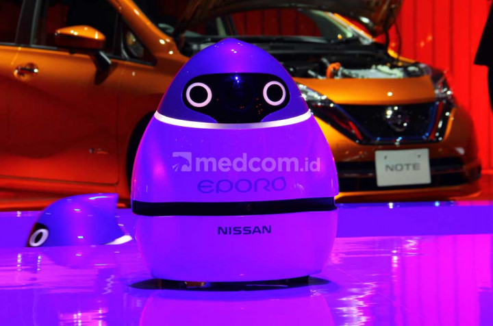 Robot Eporo merupakan wujud dari pengembangan Nissan Intelligent Driving dan rancangan basis otonom. Robot ini diciptakan untuk menguji konektifitas antar mesin yang nantinya juga akan diberlakukan untuk mobil-mobil self driving atau otonom jika nanti ditetapkan sistem otonom sepenuhnya. medcom.id/Ahmad Garuda