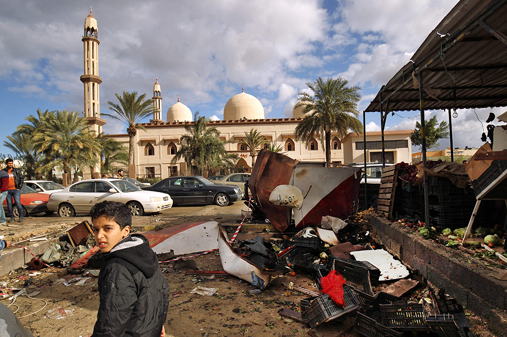 Ledakan bom serupa juga terjadi di Benghazi dua pekan lalu, tepatnya pada 24 Januari. Ledakan bom kembar menyebabkan setidaknya 33 orang meninggal.