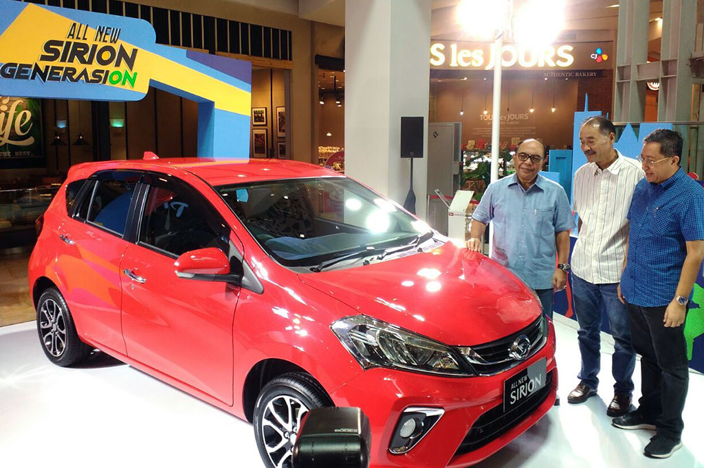 Menurut Wakil Presiden Direktur ADM, Sudirman MR, Sirion yang sudah hadir perdana sejak April 2007 atau sekitar 11 tahun lalu sudah mengalami full model change pada Juli 2011, dan minor change pada Februari 2015. 