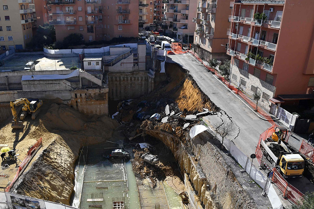 Tidak ada laporan soal korban jiwa, namun pihak berwenang memerintahkan agar 22 keluarga yang tinggal di apartemen-apartemen dalam dua blok diungsikan sebagai upaya pencegahan. Secara keseluruhan, warga yang dievakuasi berjumlah 50 hingga 60 orang.