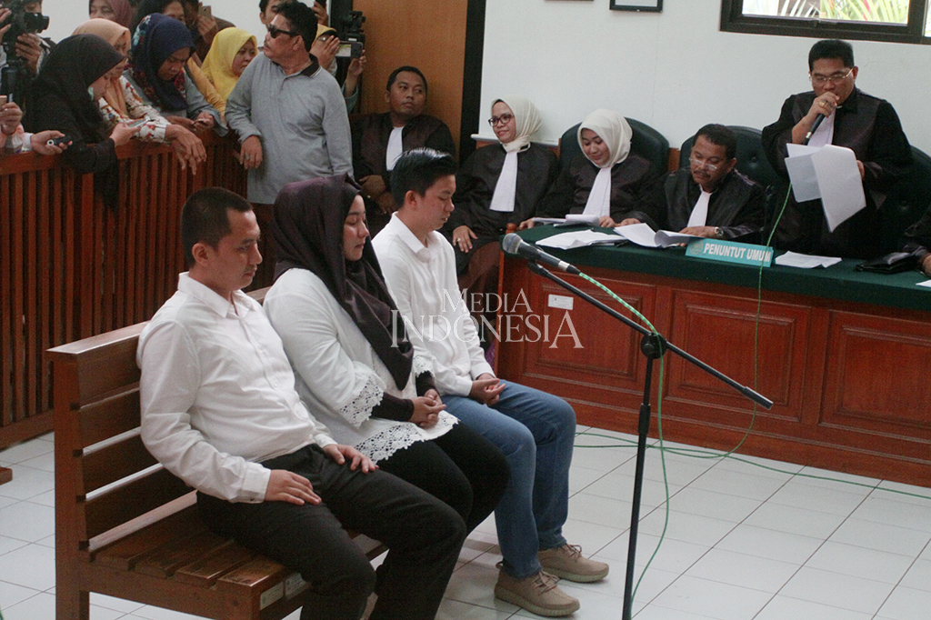 Para tersangka diduga meraup uang calon jemaah sekitar Rp 800 miliar. Penyidik telah menyita sejumlah aset milik tersangka, tetapi jumlahnya hanya sekitar Rp 50 miliar.