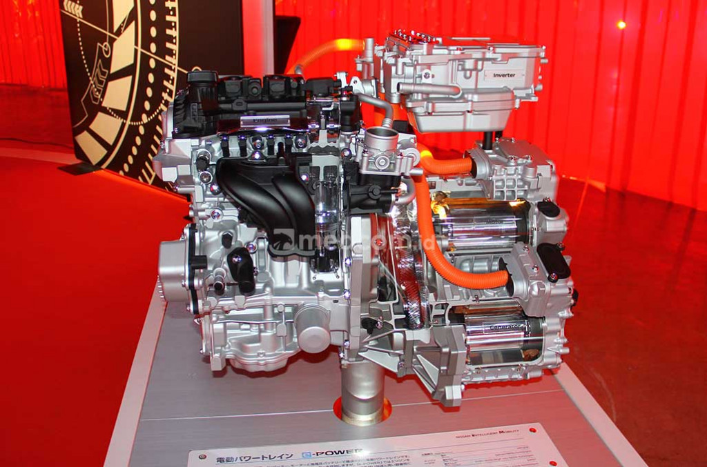 Agak berbeda dengan mesin Nissan Note e-Power, meski masih dibantu dengan mesin bensin sebagai generator untuk mengisi daya di baterai, namun untuk menggerakkan roda, mesin listriknya cukup mumpuni. medccom.id/Ahmad Garuda
