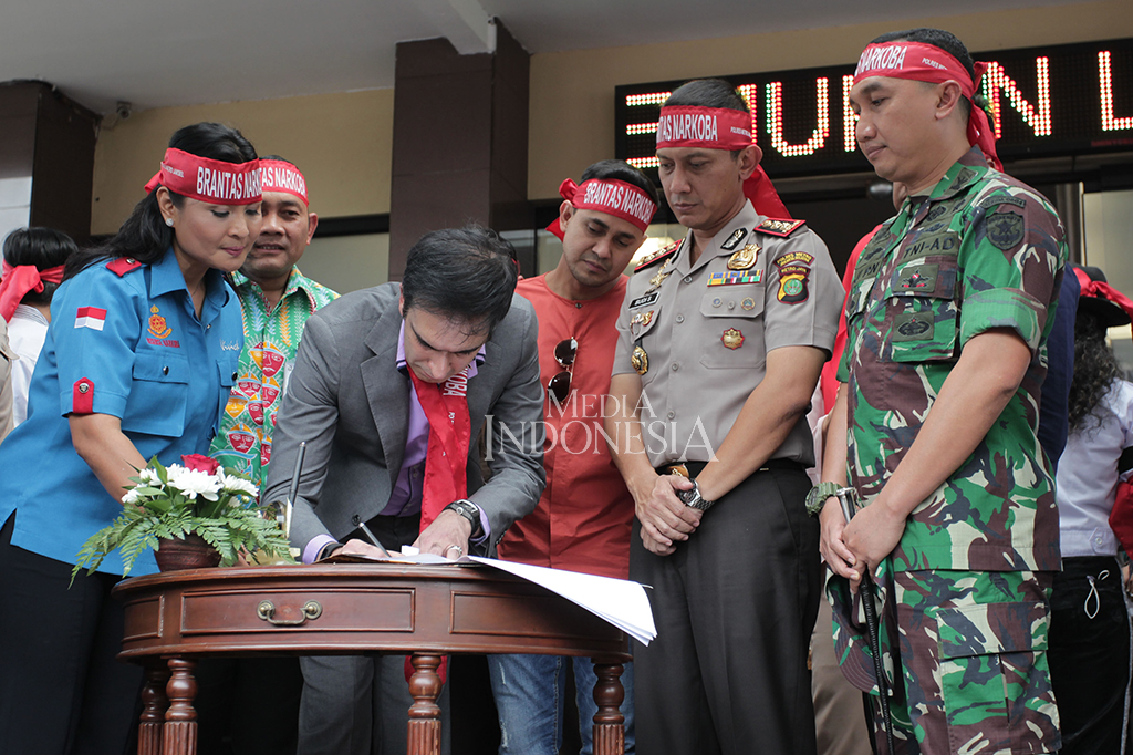 Deklarasi mereka tak hanya dihadiri pejabat polres namun juga Pemerintah Jakarta Selatan, Kodim, Pengadilan Negeri dan Kejaksaan Negeri.