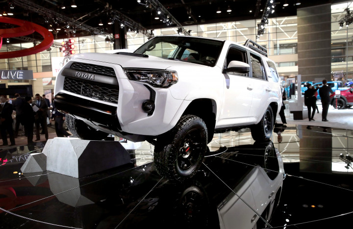 Toyota memperkenalkan 4Runner TRD Pro yang merupakan edisi facelift dari medium SUV terlarisnya ini.