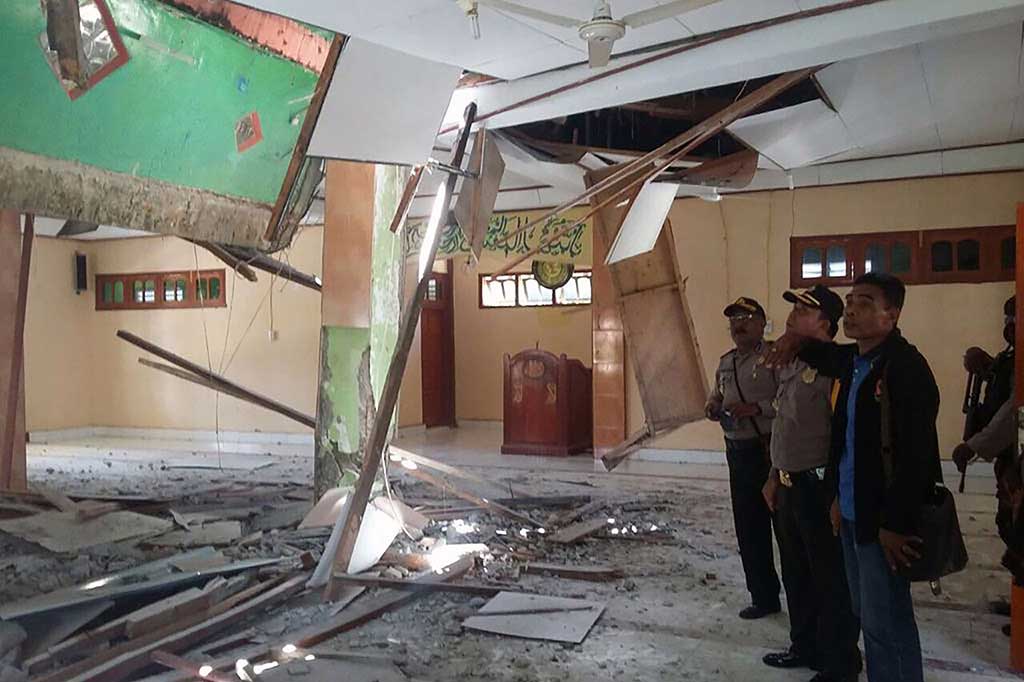 Pascagempa 7,5 SR di Papua Nugini, kerusakan juga terjadi di Boven Digoel, Papua. Data sementara menyebutkan 4 rumah, 1 masjid dan 1 puskesmas rusak di Distrik Mindiptanah; 2 rumah rusak dan 1 bangunan PDAM rusak berat di Waropko; sedangkan 1 rumah, 1 sekolah dan 1 kantor distrik rusak di Arimop. Gempa juga memicu longsor dan kerusakan jalan di Waropko.