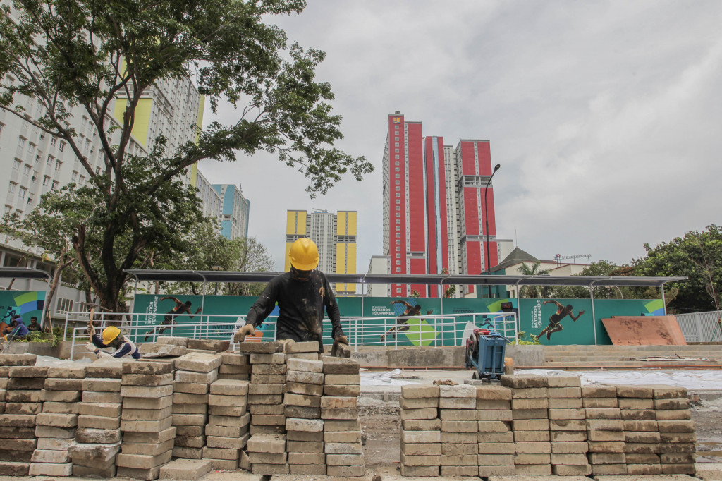 Pekerjaan pembangunan Wisma Atlet Asian Games 2018, Kemayoran, Jakarta, sudah 99 persen selesai. 