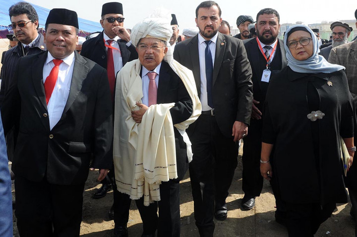 Wapres Jusuf Kalla berada di Afghanistan dalam rangka untuk kembali menekankan komitmen Indonesia untuk berkontribusi dalam perdamaian di Afghanistan.
