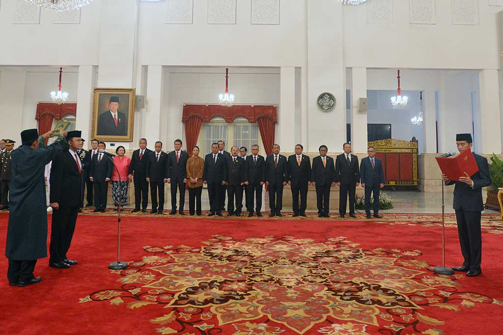 Presiden Joko Widodo melantik Irjen Heru Winarko yang sebelumnya menjabat sebagai deputi penindakan KPK, menjadi kepala BNN menggantikan Komjen Budi Waseso yang memasuki masa pensiun. Pelantikan itu berdasarkan Keppres Nomor 14/M Tahun 2018 tentang Pemberhentian dan Pengangkatan Kepala BNN tertanggal 28 Februari 2018.