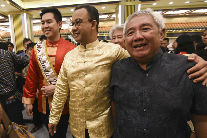 Gubernur DKI Jakarta Anies Baswedan menghadiri Festival Pecinan 2018 di kawasan Glodok, Jakarta.
