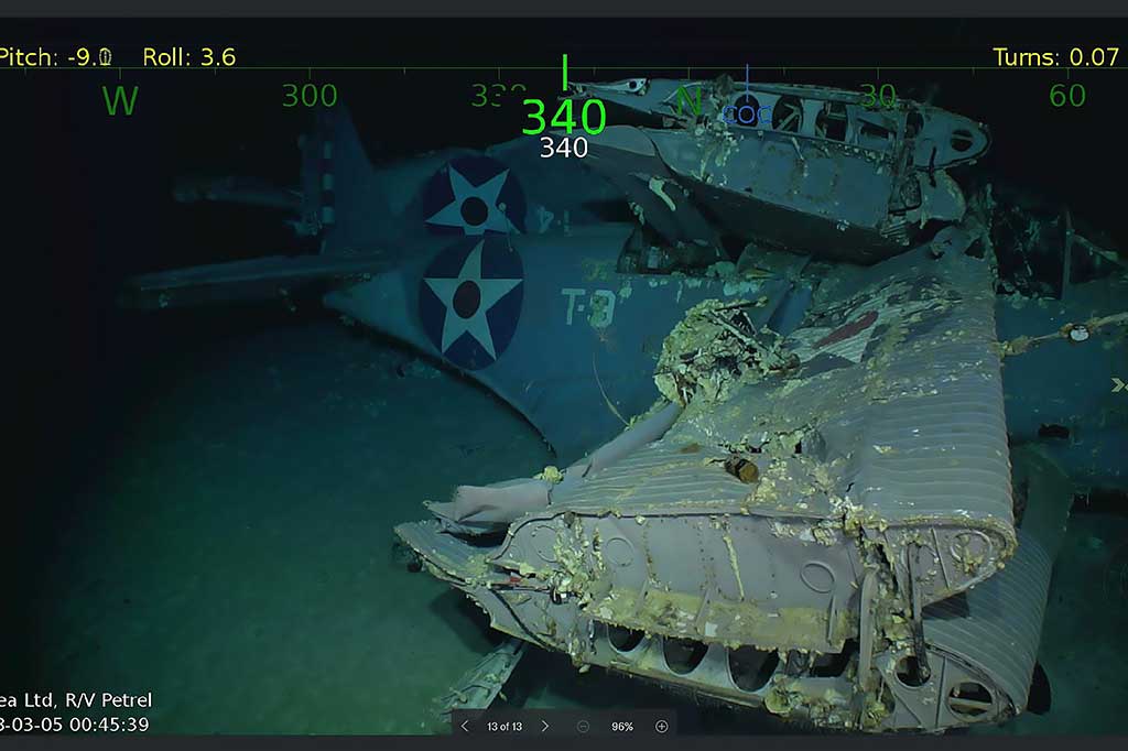 USS Lexington membawa 35 pesawat saat tenggelam. Tim pencari mengatakan bahwa 11 pesawat telah ditemukan termasuk Douglas TBD-1 Devastators, Douglas SBD-3 Dauntlesses, dan Grumman F4F-3 Wildcats.