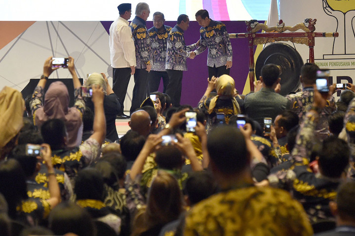 Presiden Joko Widodo membuka Sidang Dewan Pleno II dan Rapat Pimpinan Nasional HIPMI Tahun 2018 di Tangerang, Banten, Rabu, 7 Maret 2018. 
