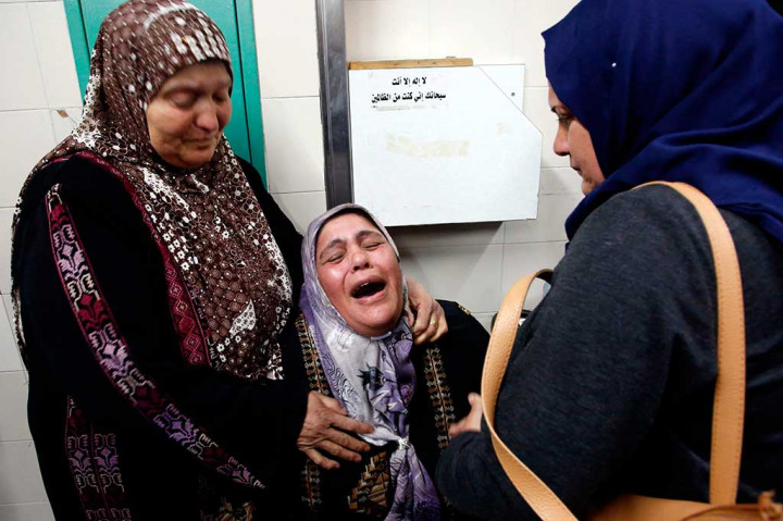 Ibunda al-Jabari tidak dapat menyembunyikan kesedihannya.