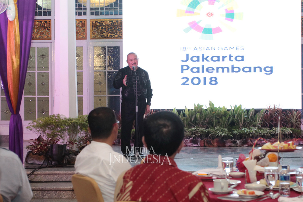 Selain itu, Gubernur Sumatra Selatan Alex Noerdin terus melakukan sosialisasi Asian Games kepada Lurah, Camat, Organisasi Perangkat Daerah (OPD), hingga Forum Koordinasi Pimpinan Daerah (FKPD) Kota Palembang, Sabtu, 10 Maret 2018, malam. MI/Dwi Apriani
