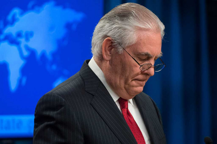 Trump secara terbuka melemahkan prakarsa diplomatik Tillerson beberapa kali, termasuk pada Senin, 12 Maret 2018, saat diplomat puncak itu menanggapi tentang Rusia, yang tampaknya bertentangan dengan Gedung Putih.