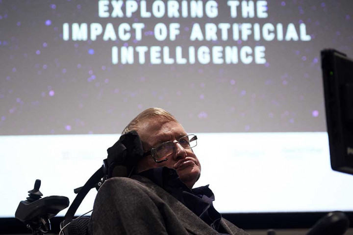 Fisikawan ternama asal Inggris Stephen Hawking meninggal dunia pada Rabu, 14 Maret 2018 di usia 76 tahun. Hawking lahir di Oxford 8 Januari 1942.