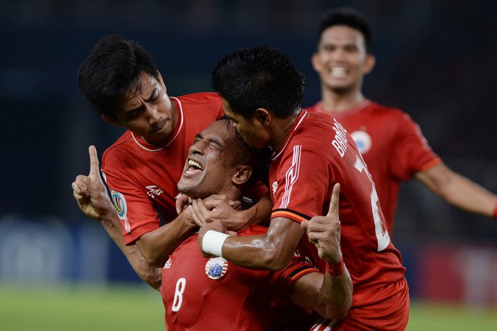 Dengan hasil ini, Persija menyamai poin SLNA dengan koleksi tujuh angka. Macan Kemayoran mengkudeta posisi SLNA sebagai pemuncak klasemen karena unggul head to head.
