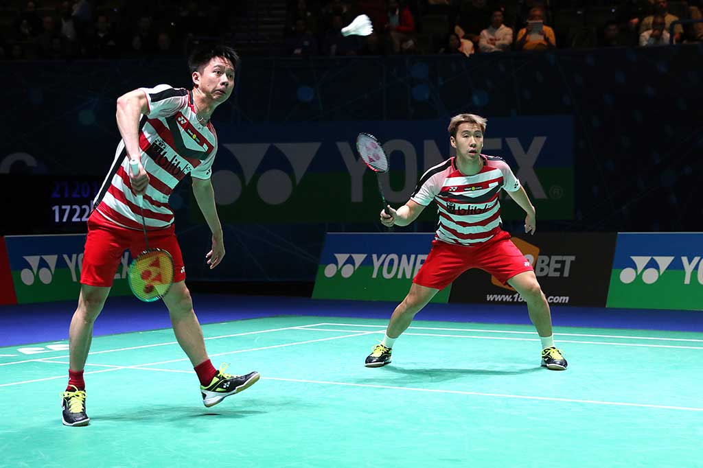 Ganda putra Marcus Fernaldi Gideon/Kevin Sanjaya Sukamuljo harus menjalani pertarungan tiga gim (rubber) untuk memastikan diri melaju ke putaran perempat final turnamen bulu tangkis All England 2018.