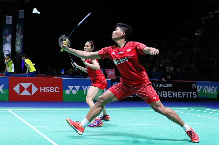 Sementara Praveen Jordan/Debby Susanto dikalahkan Mathias Christiansen/Christinna Pedersen dua set langsung 16-21 dan 15-21. 