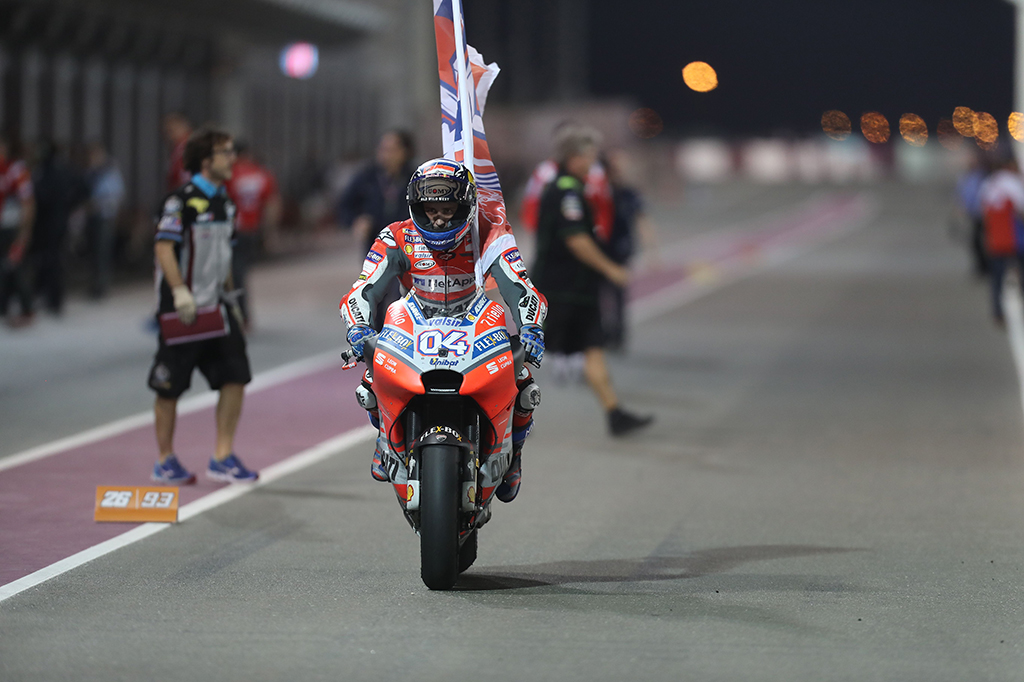 Pebalap Ducati, Andrea Dovizioso, tampil impresif untuk memenangi MotoGP Qatar 2018 di Sirkuit Losail. 