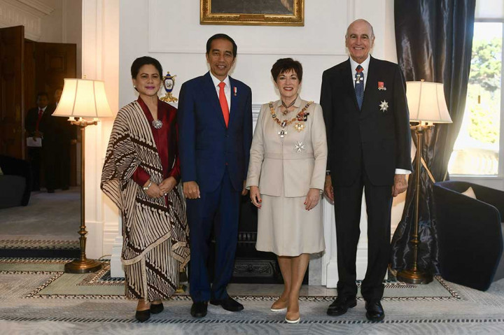 Selepas acara penyambutan, Presiden menggelar pertemuan dengan Gubernur Jenderal Patsy Reddy. Di hadapan tokoh perempuan itu, Jokowi mengatakan isu persamaan gender bisa menjadi perekat hubungan Indonesia dan Selandia Baru.
