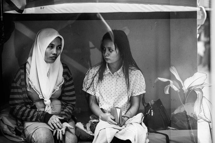 Nasib kurang menguntungkan bagi mereka faktor utamanya karena pendidikan yang minim dan kurangnya keterampilan, karena sebagian hanya tamatan sekolah dasar (SD), belum lagi ditambah masalah kendala bahasa yang berbeda sehingga sulit untuk berkomunikasi dengan majikannya.