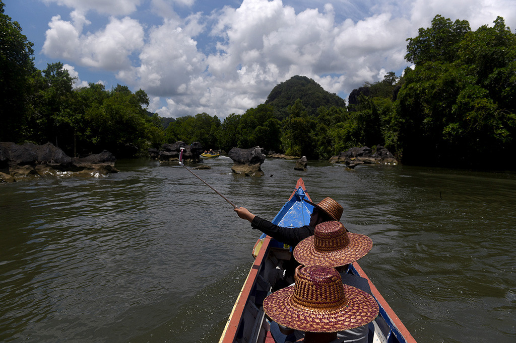 Suasana alam yang asri juga menjadi nilai tambah tempat tersebut.