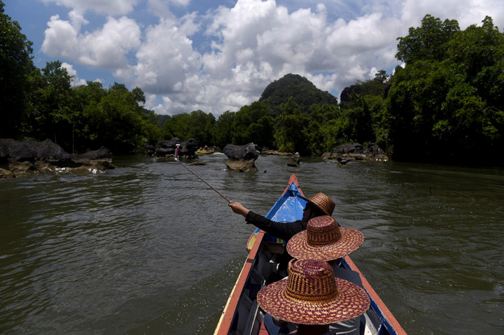 Suasana alam yang asri juga menjadi nilai tambah tempat tersebut.
