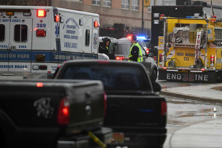 Sementara itu dua korban cedera telah dibawa ke satu rumah sakit. Sang siswi berada dalam kondisi kritis sementara murid lelaki berada dalam kondisi stabil.